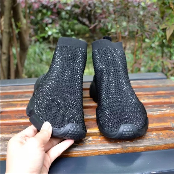 Blinged Out Runner - Picture 7 of 8